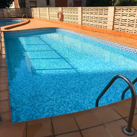 Paseo Maritimo Neptuno 27 *